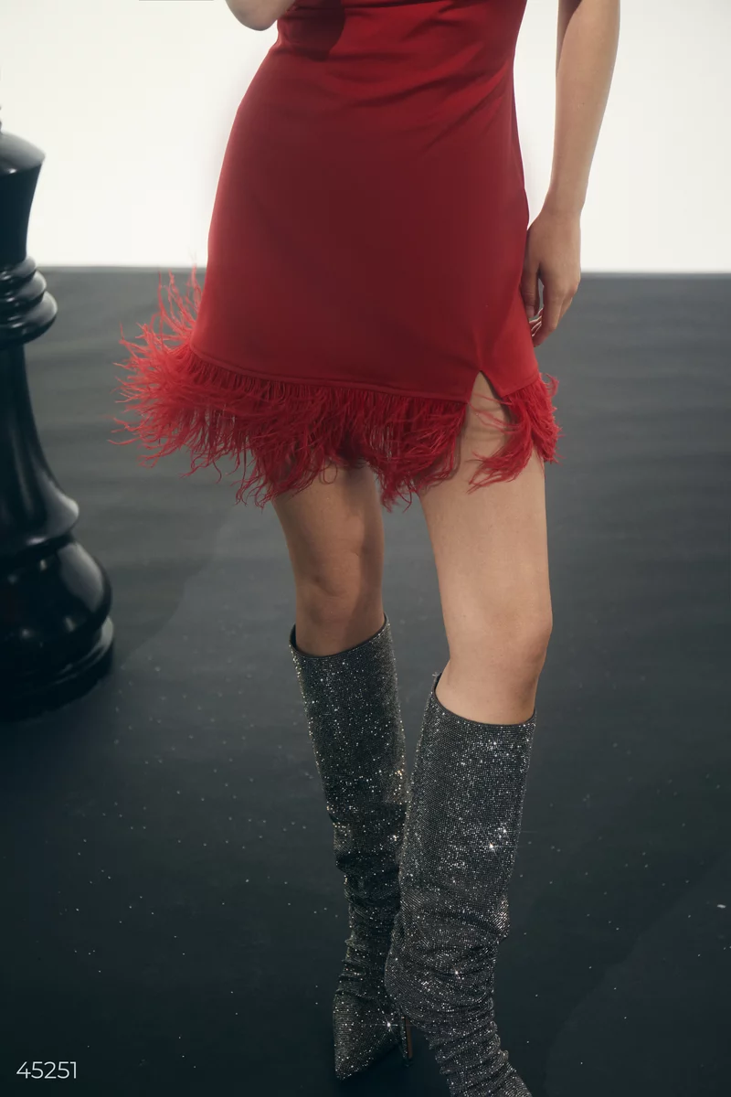 Сатинова міні сукня-комбінація з пір’ям фотографія 3