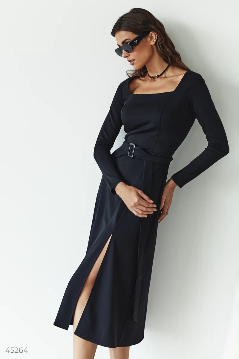 Черное платье миди с разрезами фотография 3