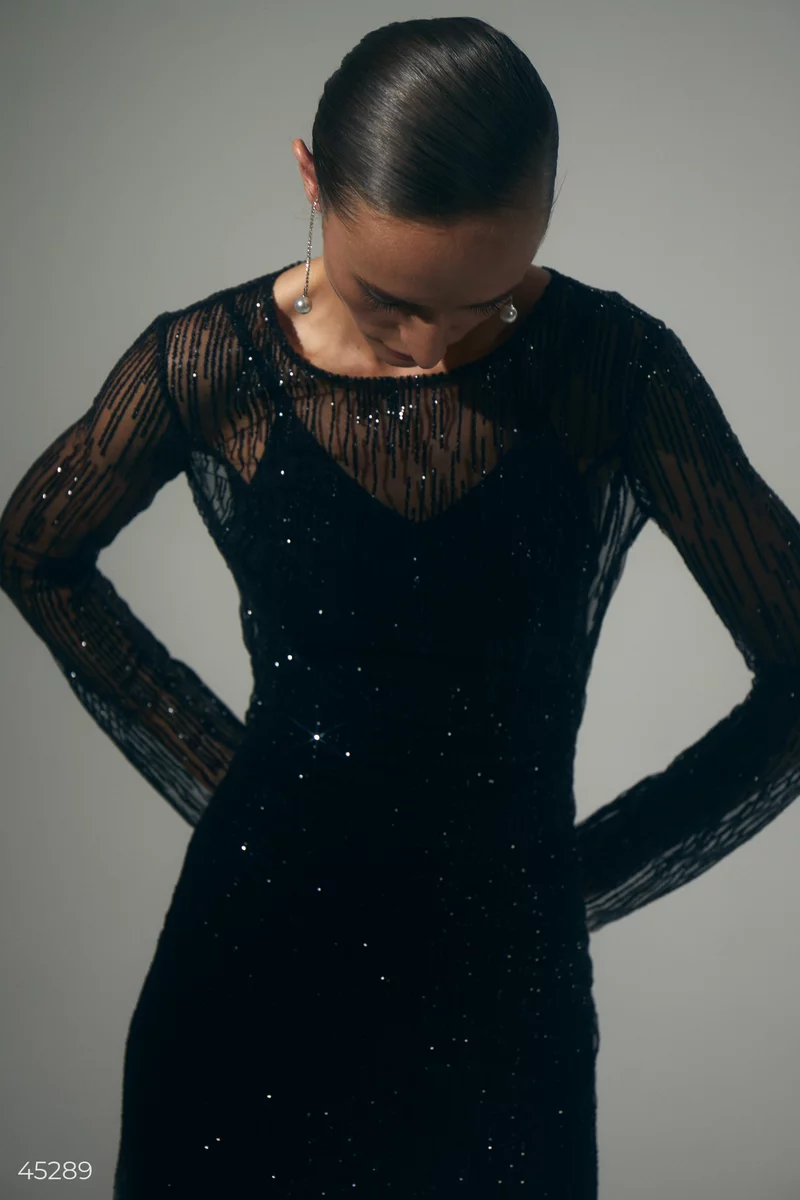 Черное вечернее платье макси с блестками фотография 4