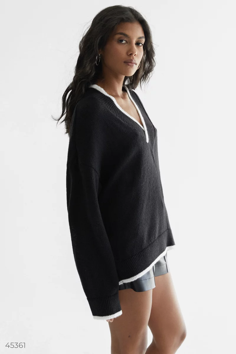 Knitted black pullover photo 4