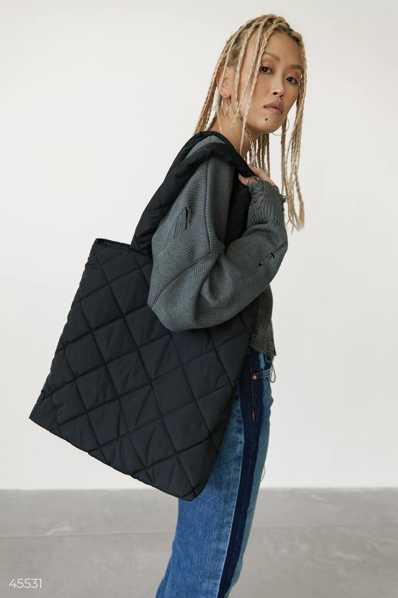 Black quilted shopping bag photo 1