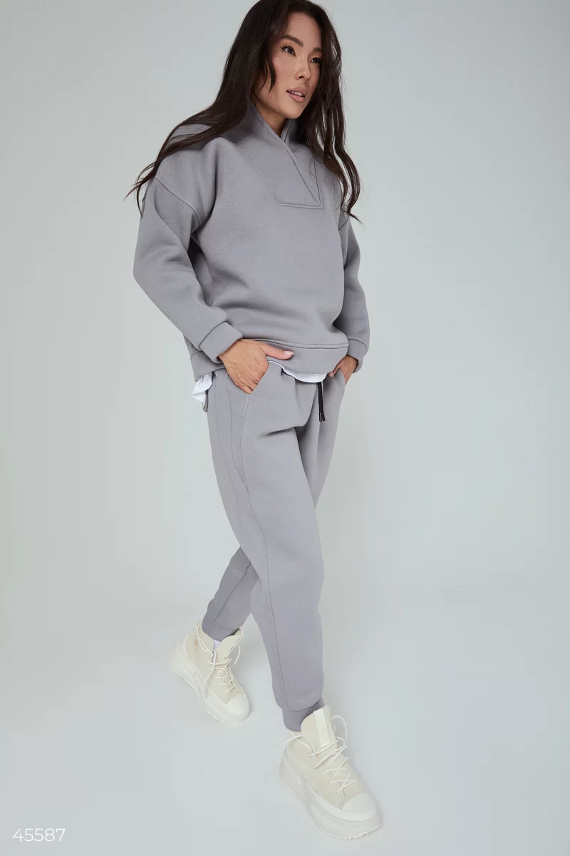 Gray suit with joggers photo 1