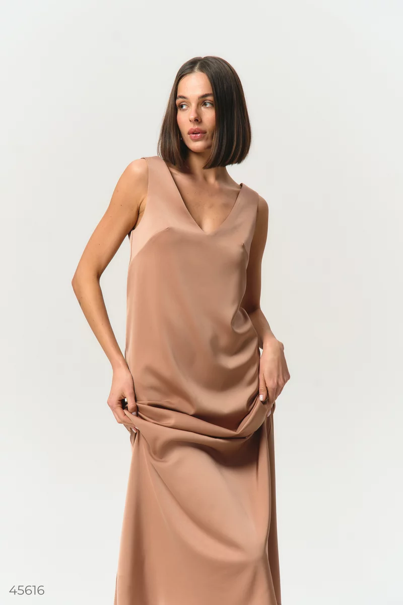 Satin dress with wide straps photo 5