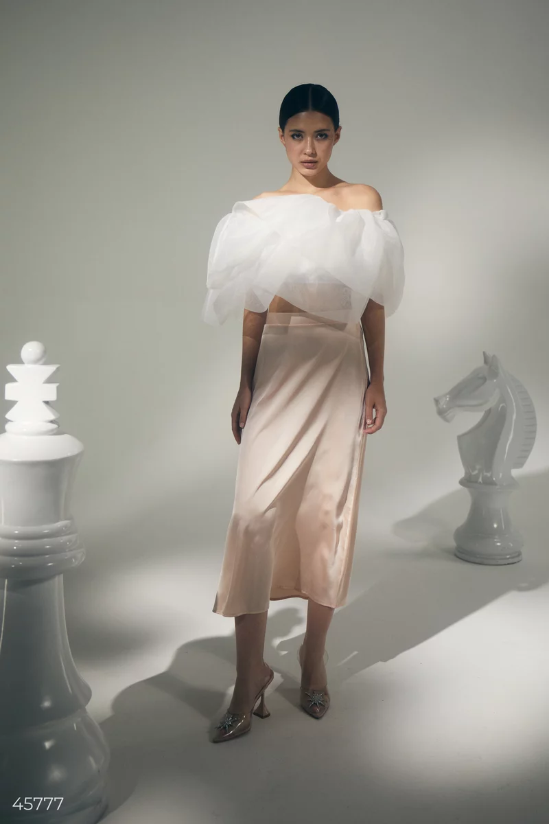 Beige maxi skirt made of artificial silk photo 3
