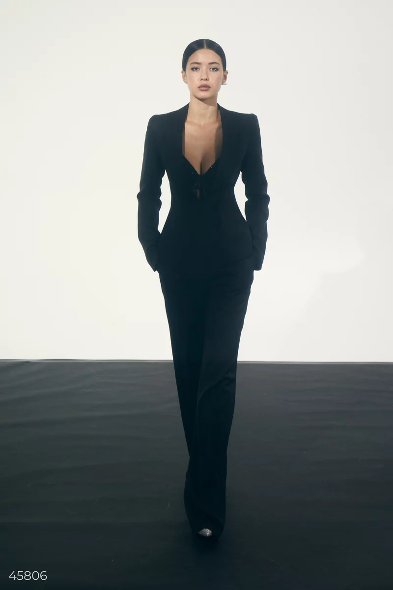 Black suit with jacket and pants photo 1