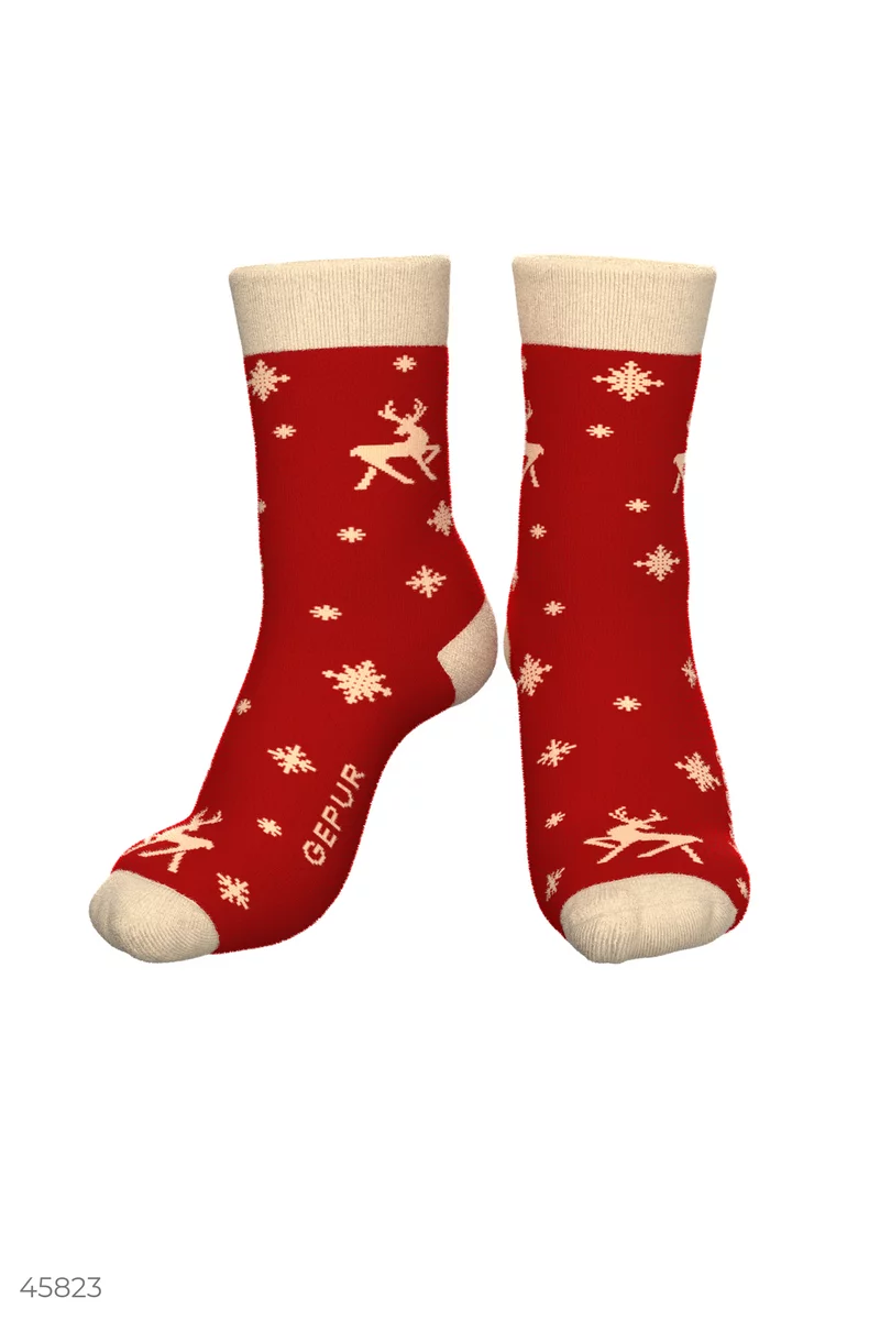 Красные носки с принтом олени фотография 3