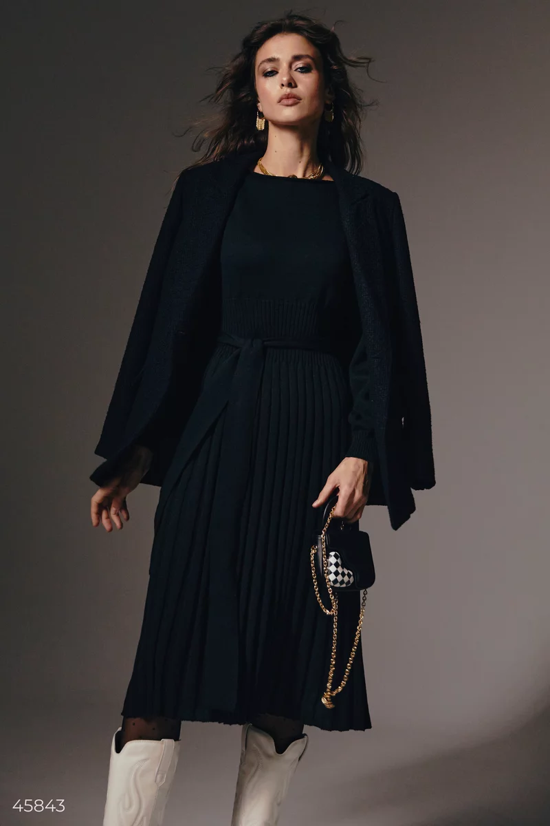 Black knitted midi dress with pleated bottom photo 1