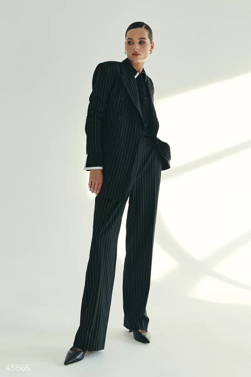 Black jacket with stripes on the lining photo 5