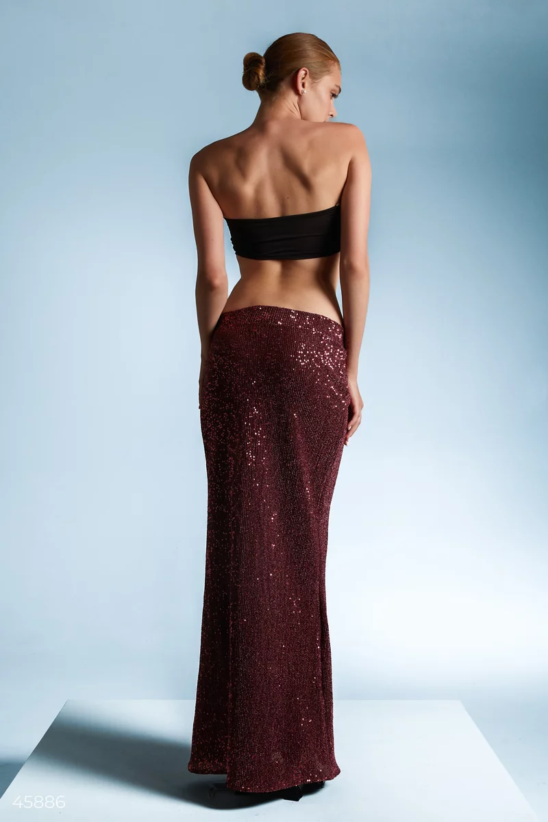 Red maxi skirt with sequins photo 4