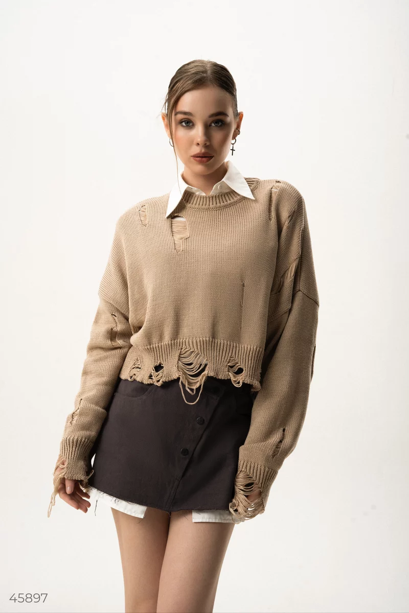 Cropped beige sweater with a torn edge photo 5