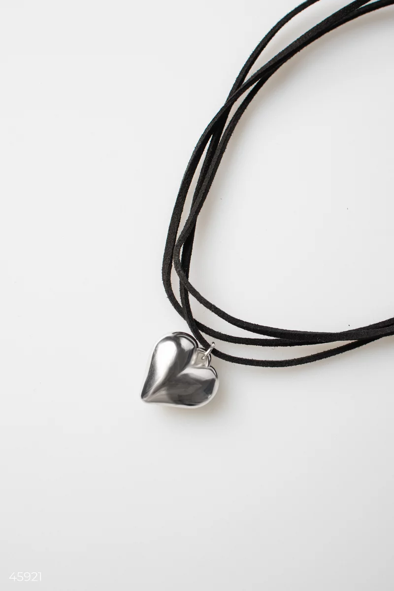 Black choker with silver heart photo 2