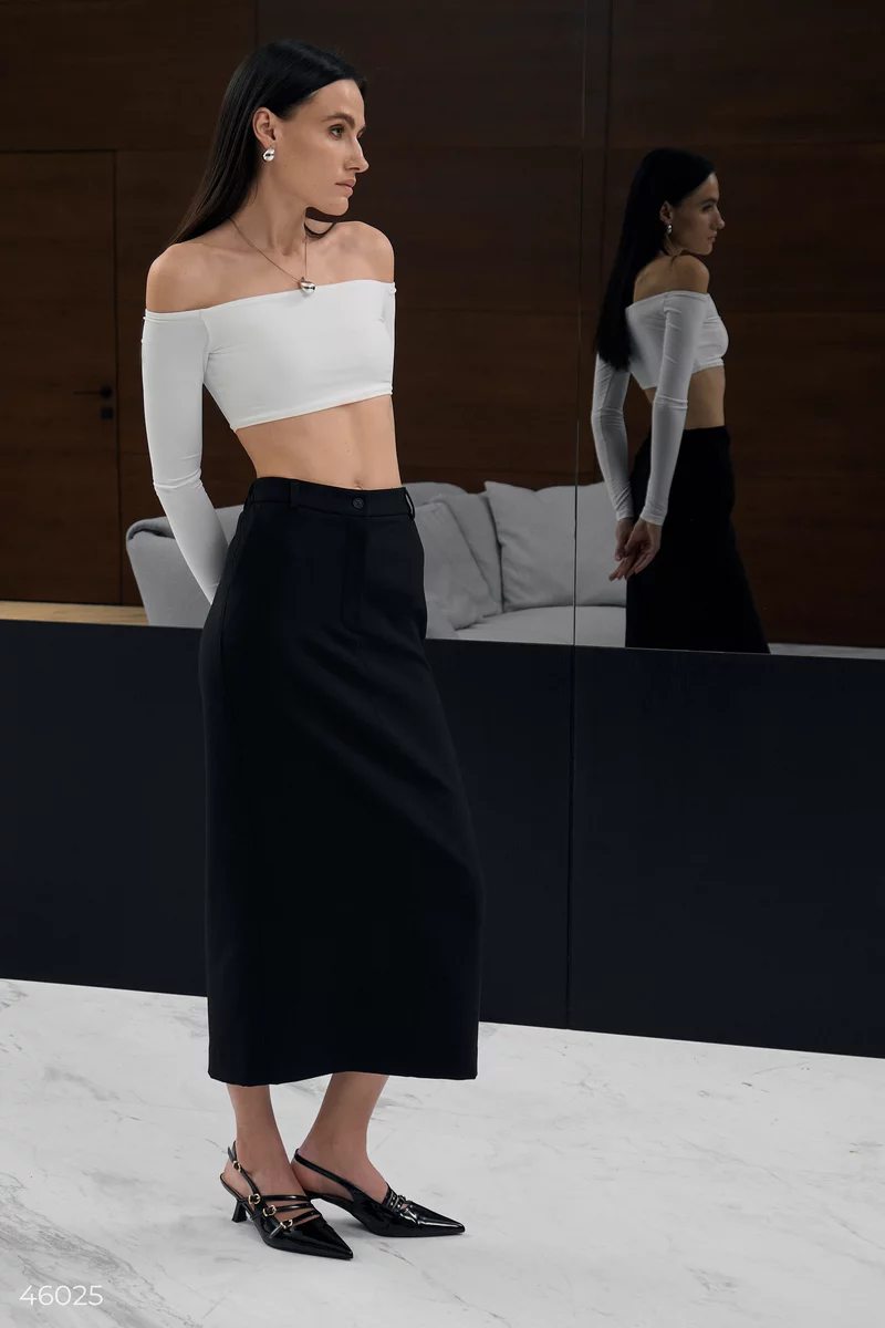 Black maxi skirt with slit photo 5