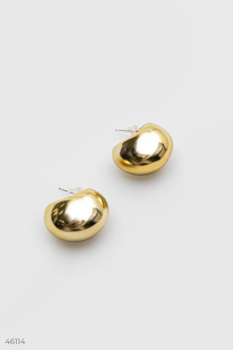 Golden drop earrings photo 1