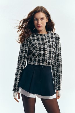 Black cotton skirt-shorts