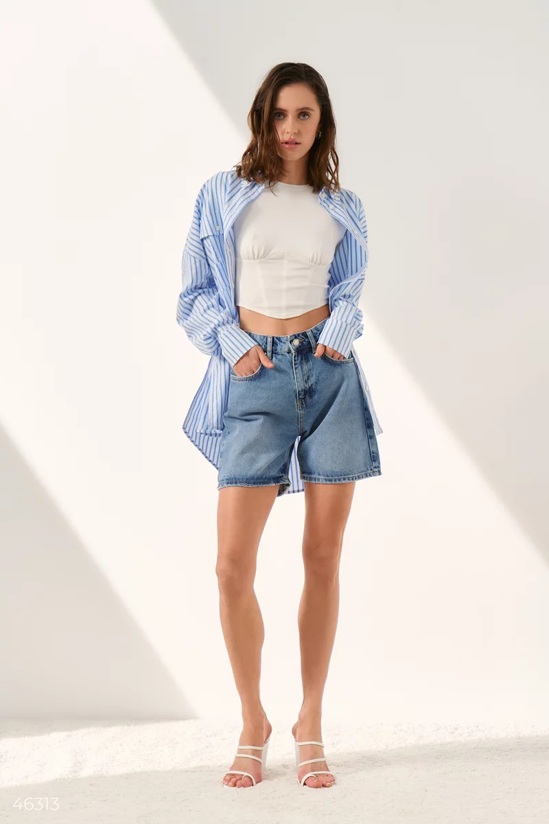Blue denim shorts with a high waist photo 1