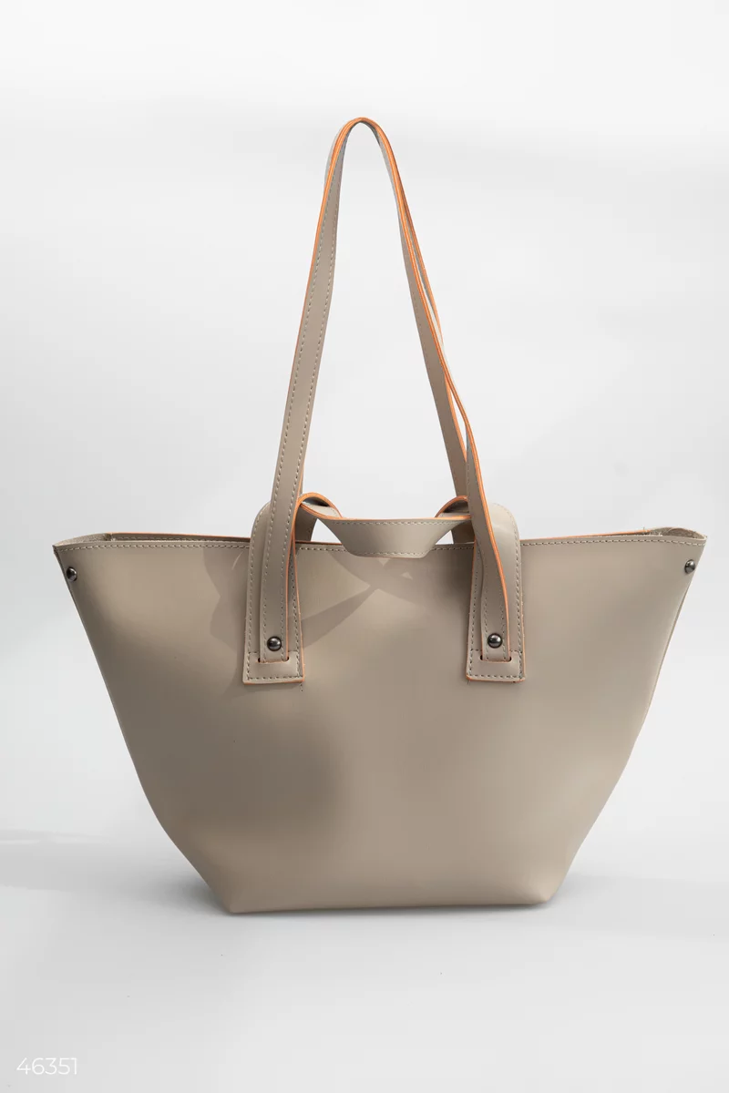 Beige trapeze bag made of eco-leather photo 2