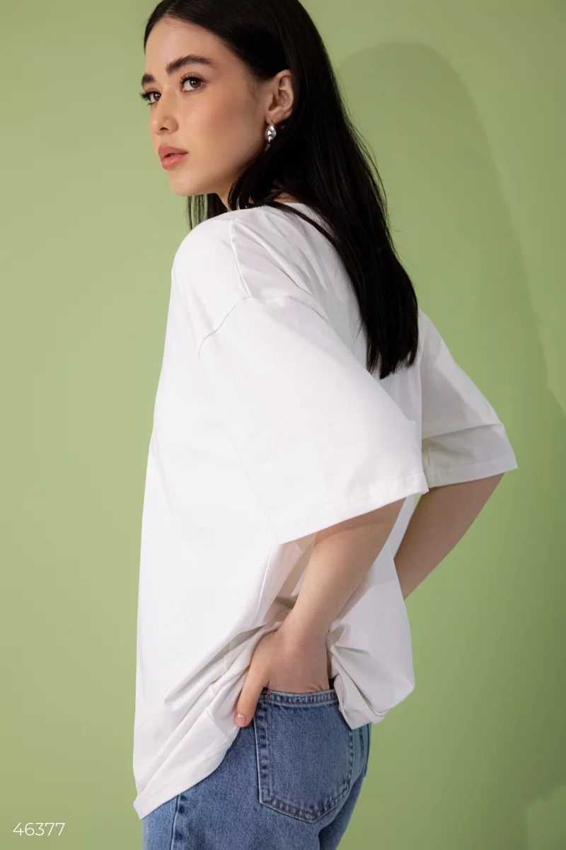 White basic t-shirt oversize photo 3