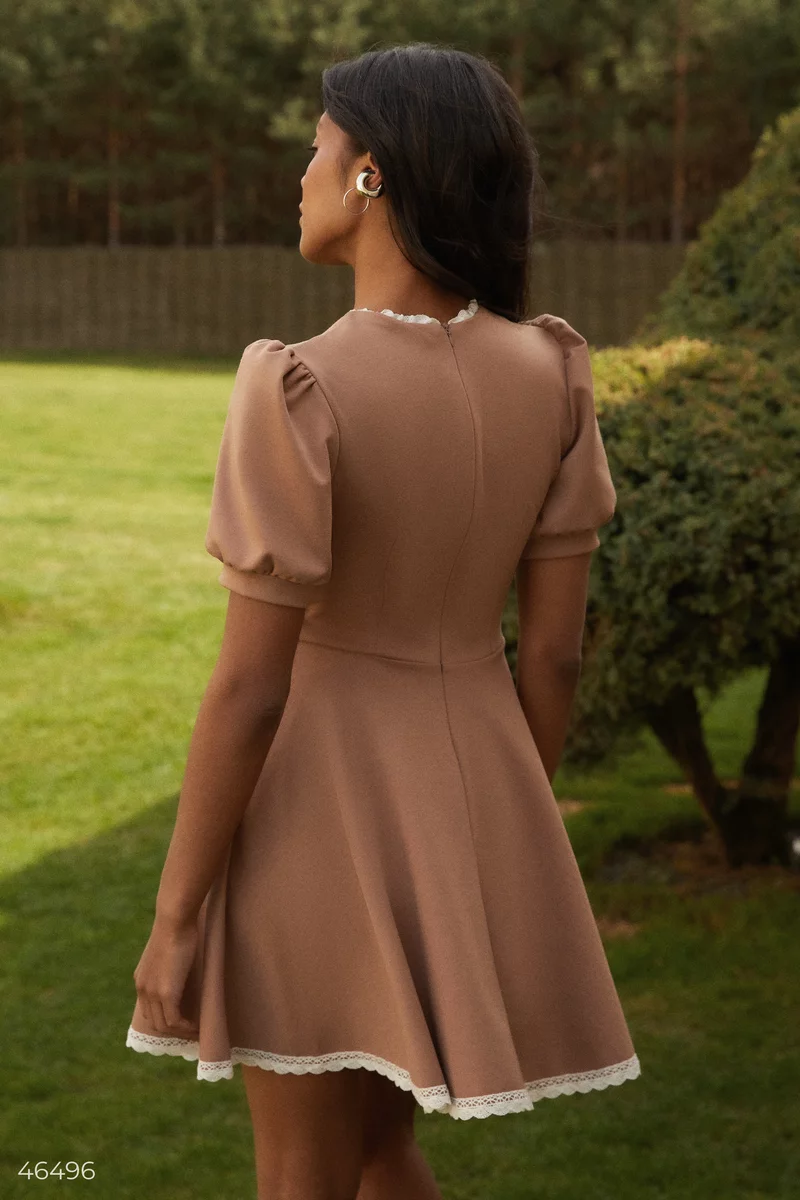 Бежева сукня міні з контрастним мереживом фотографія 3