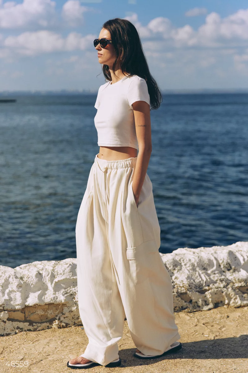 Milk palazzo pants with patch pockets photo 3