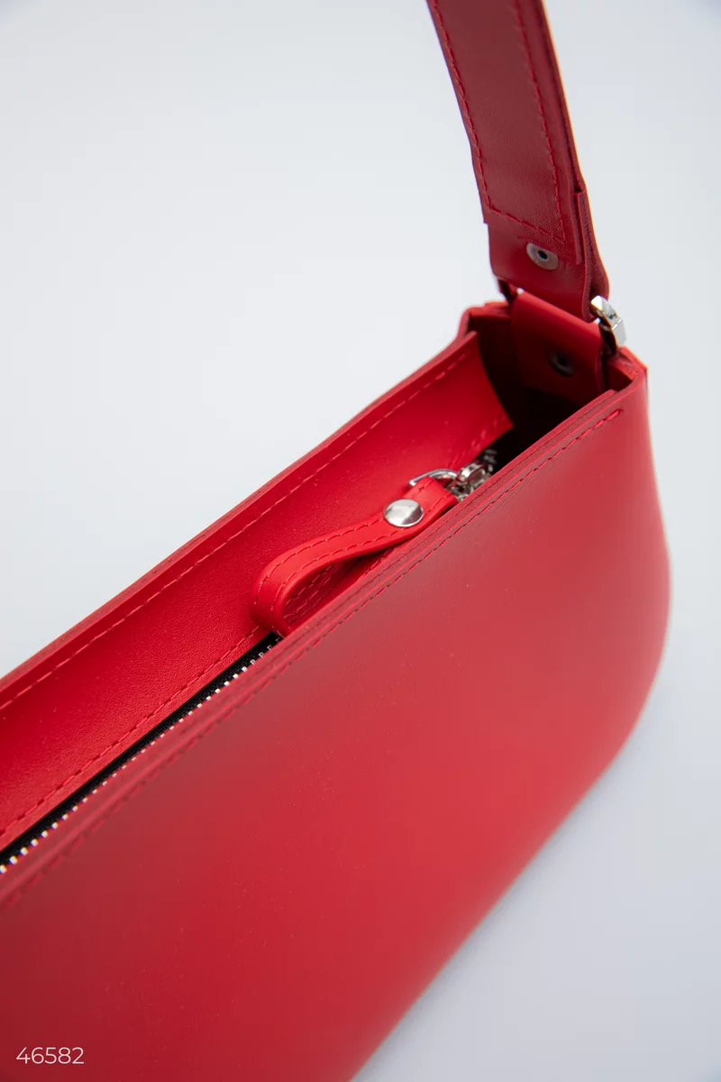 Красная сумка-трапеция из натуральной кожи фотография 3
