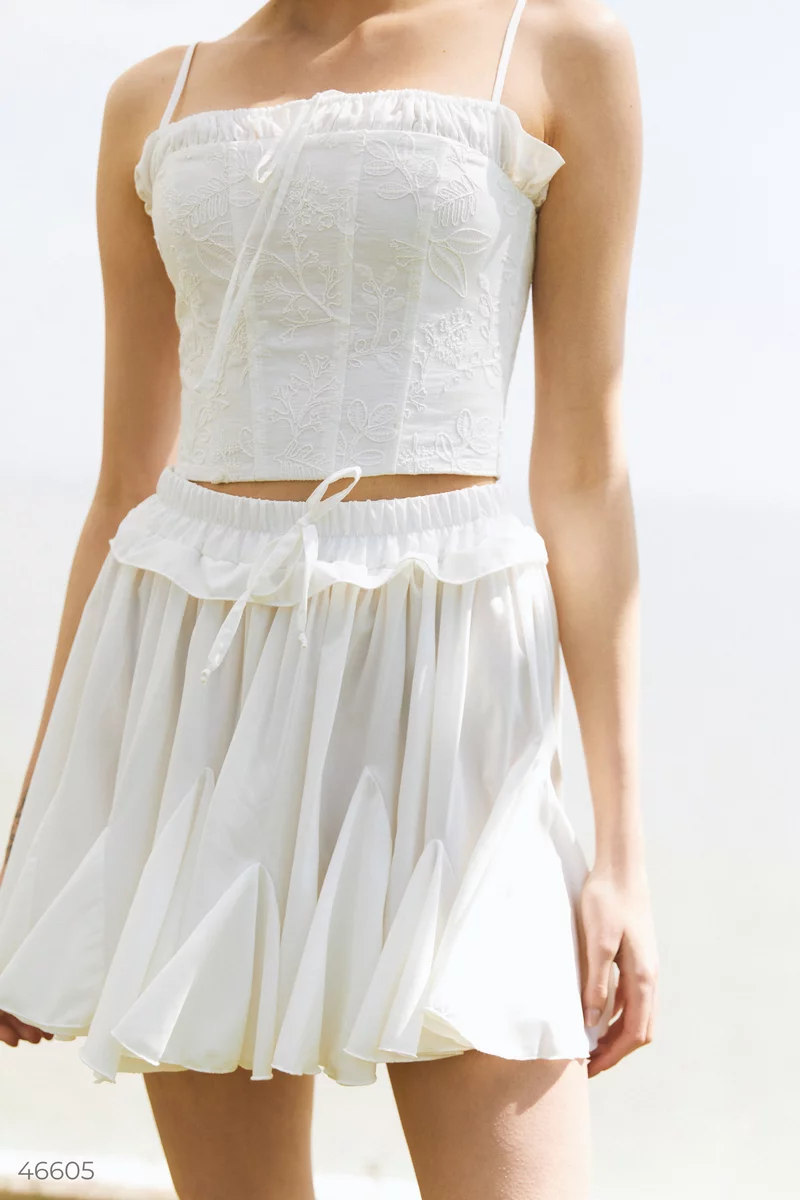 Milk mini skirt with an elastic belt photo 4