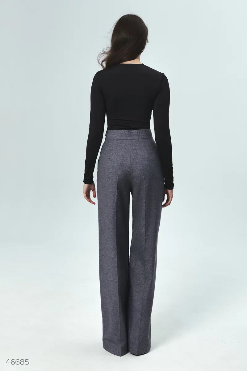 Gray palazzo pants with arrows photo 5