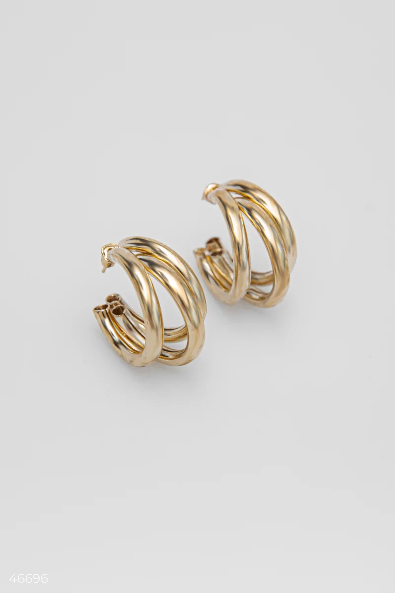 Golden earrings triple rings photo 4