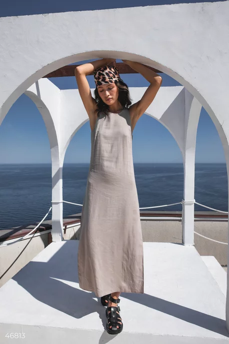 Beige floor-length dress - buy in Kyiv. Women's long beige dresses at  affordable prices in the GEPUR online store, delivery throughout Ukraine