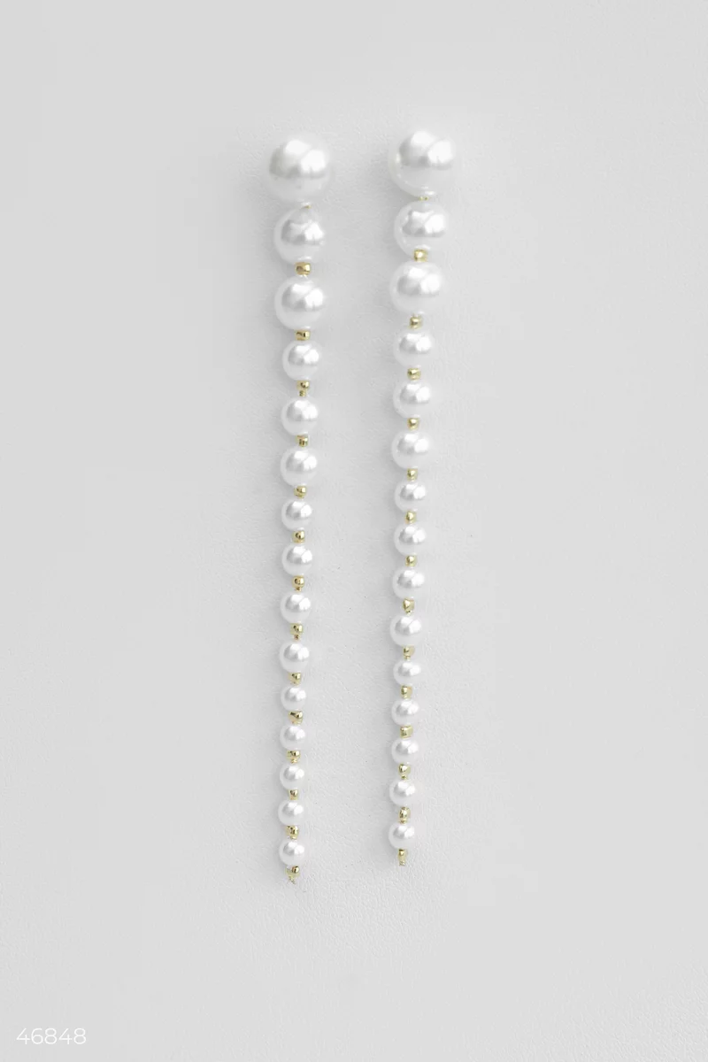 Золотисті довгі сережки-підвіски з перлинами фотографія 1