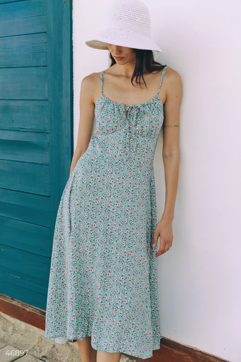 Green midi sundress with floral print photo 2