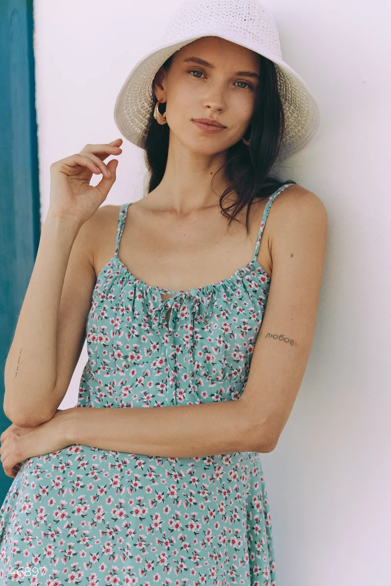 Green midi sundress with floral print photo 4