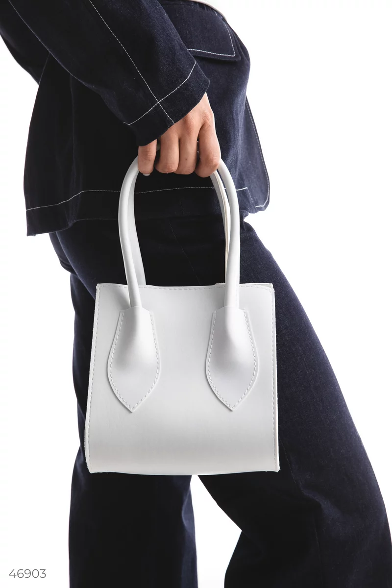 White bag made of eco-leather with a detachable strap photo 1