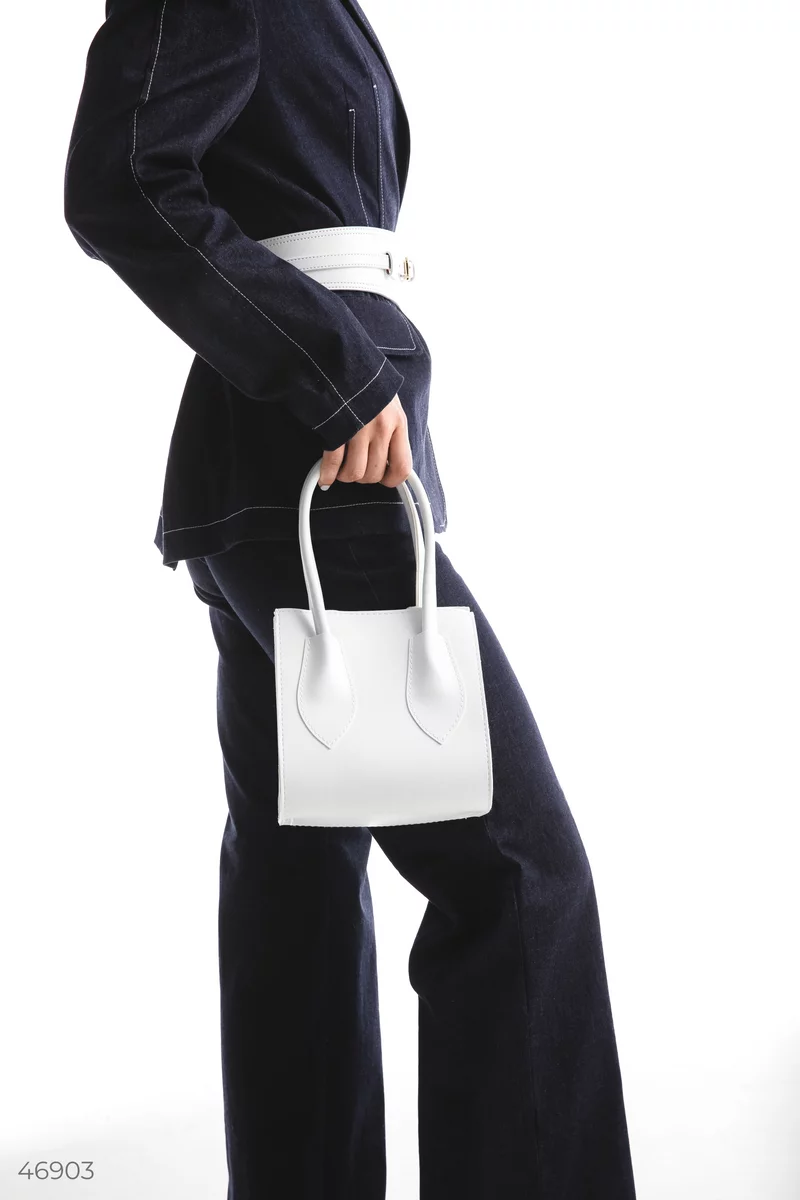 White bag made of eco-leather with a detachable strap photo 2
