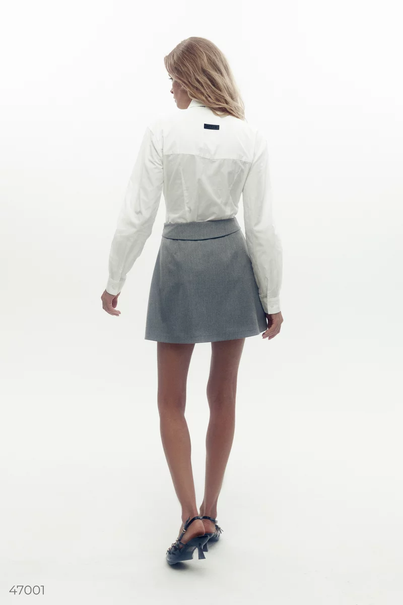 Gray mini skirt with buttons photo 5