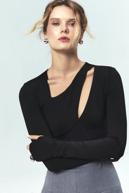 Black knitted bodysuit with an asymmetric neckline photo 1