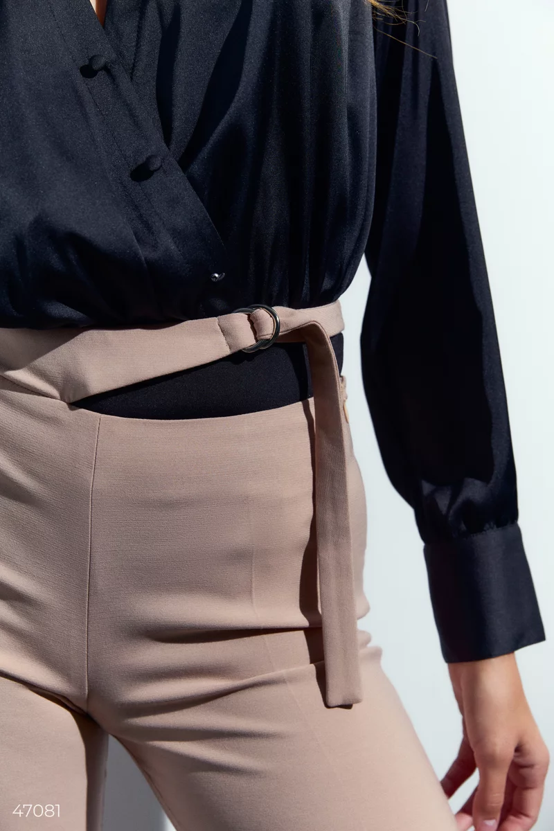 Beige trousers with an asymmetric fastening photo 2