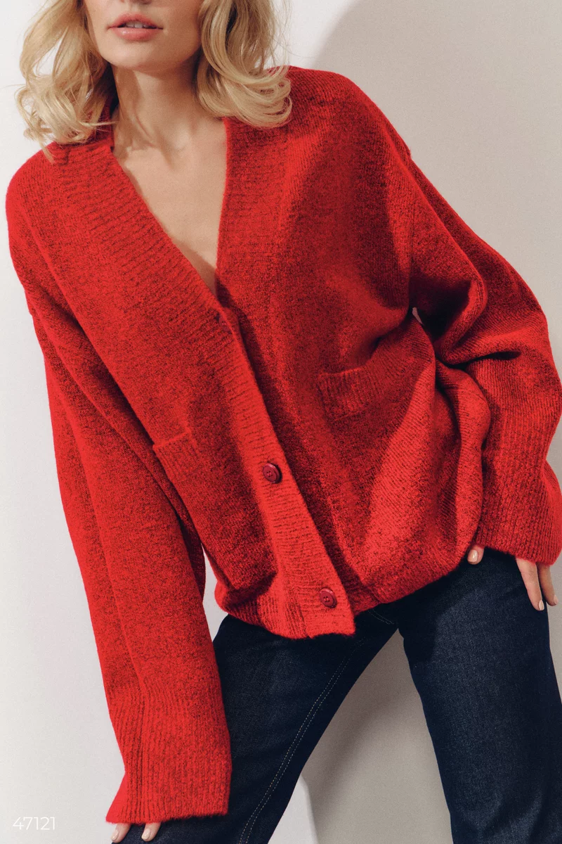 Red knitted cardigan with pockets photo 5