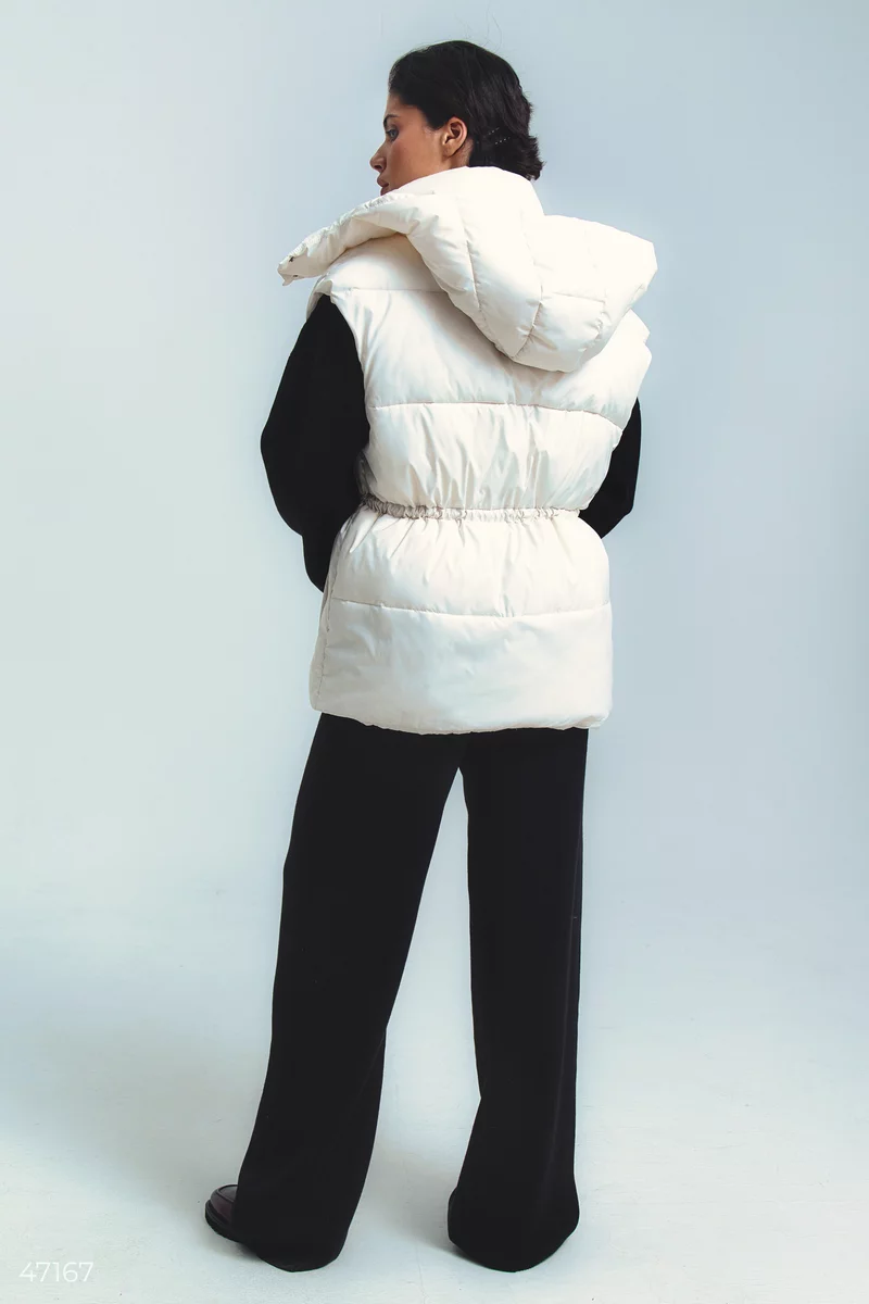 Milk quilted vest with a hood photo 5