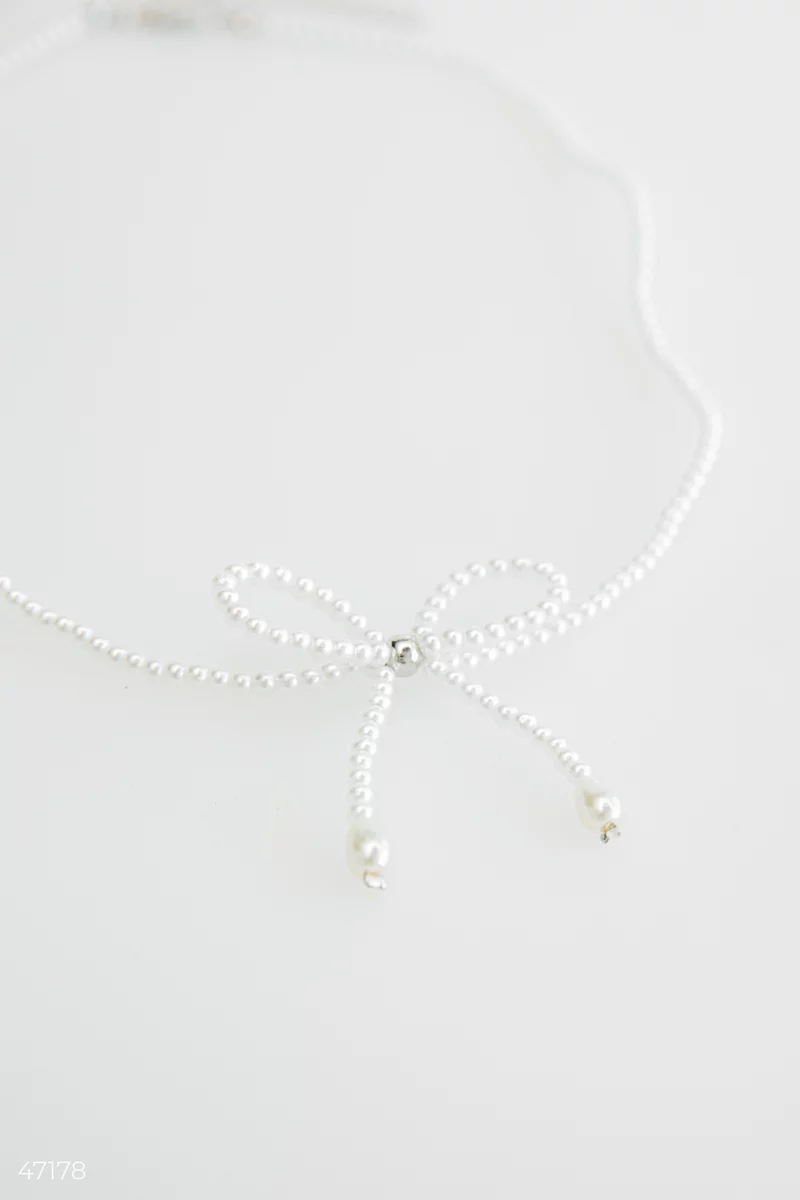 Necklace with pearls and a bow photo 3