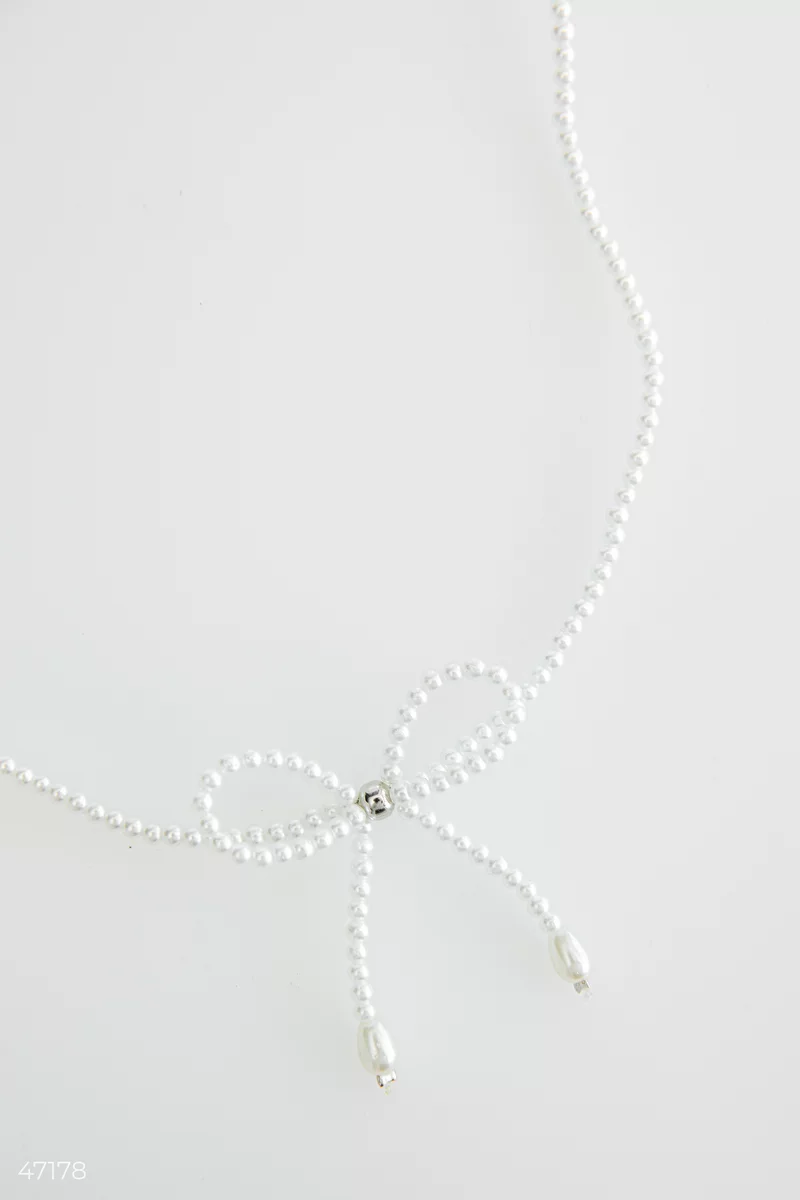 Necklace with pearls and a bow photo 5