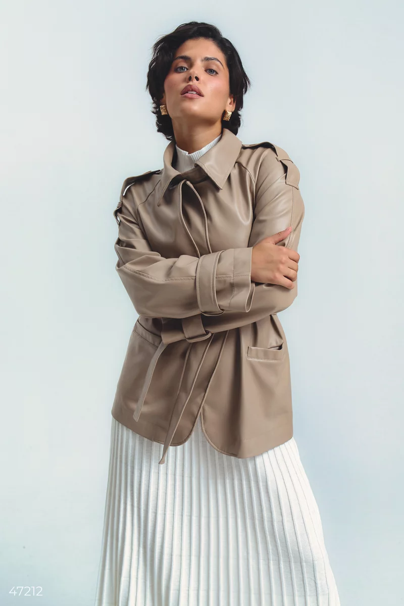 Beige eco-leather trench coat with a belt photo 3