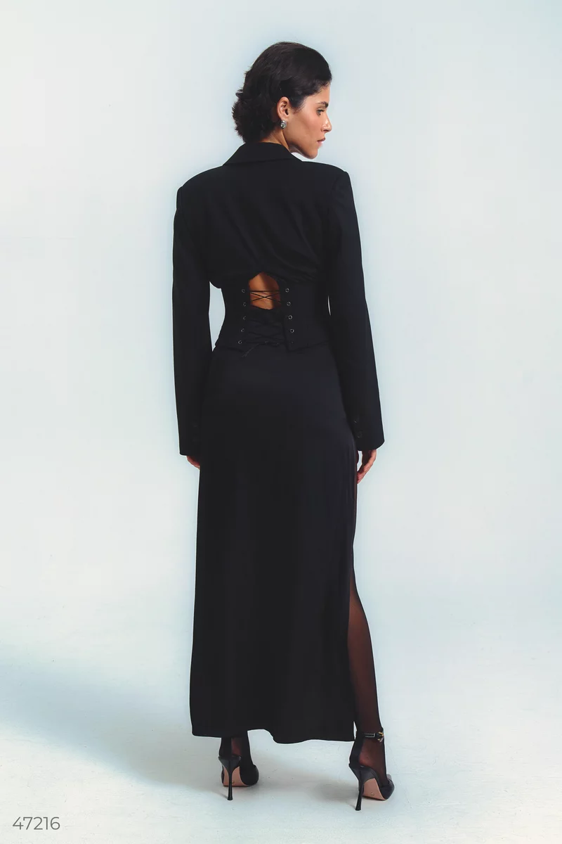 Black maxi skirt with a high cut photo 4