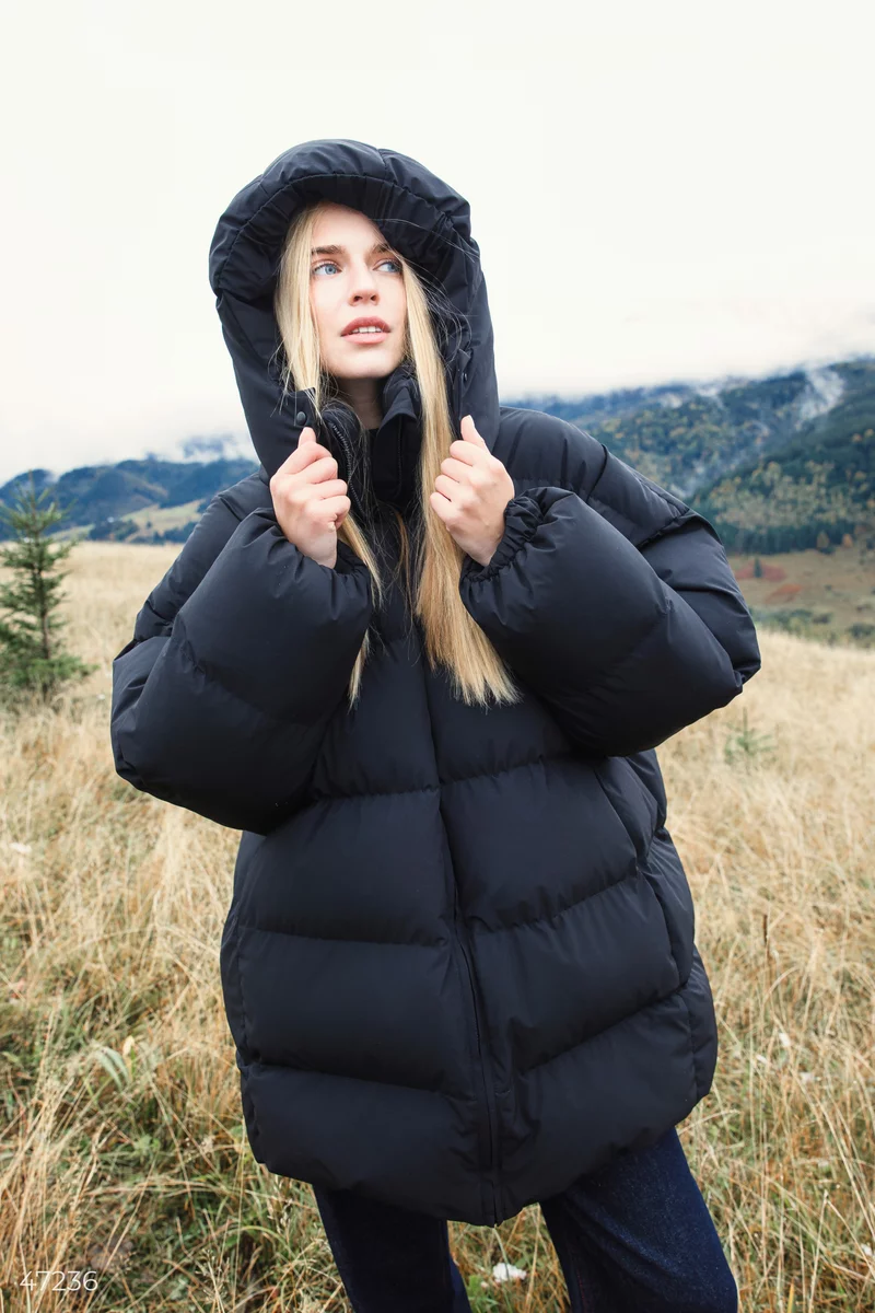 Black warm voluminous down jacket photo 3