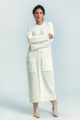 Milk knitted dress with patch pockets photo 2