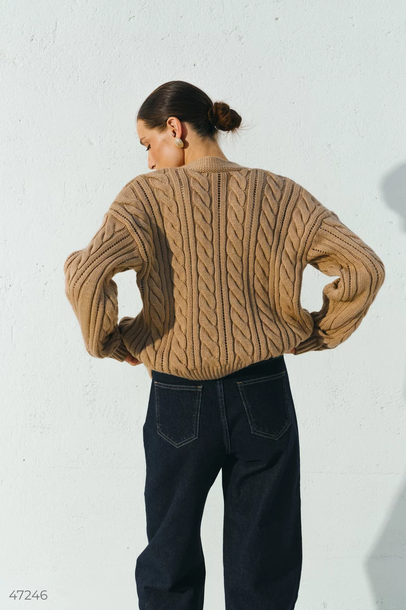 Beige cardigan with braids photo 4