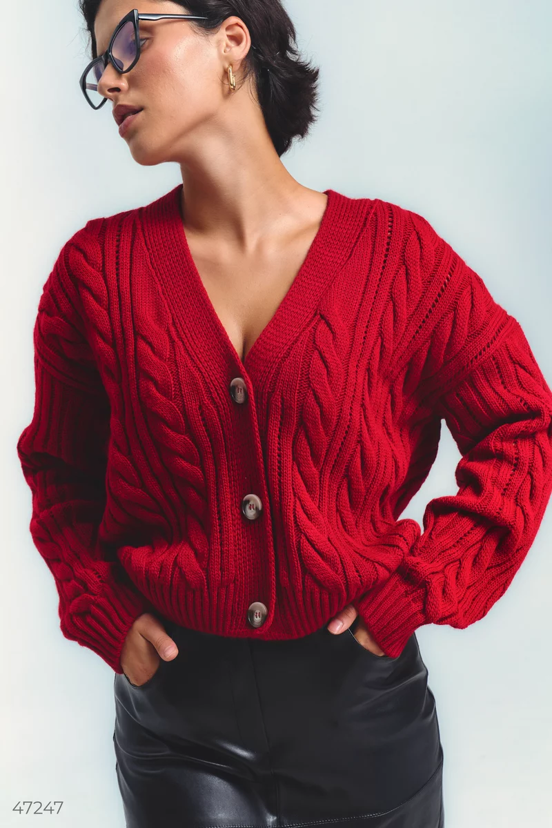 Red cardigan with braids photo 4