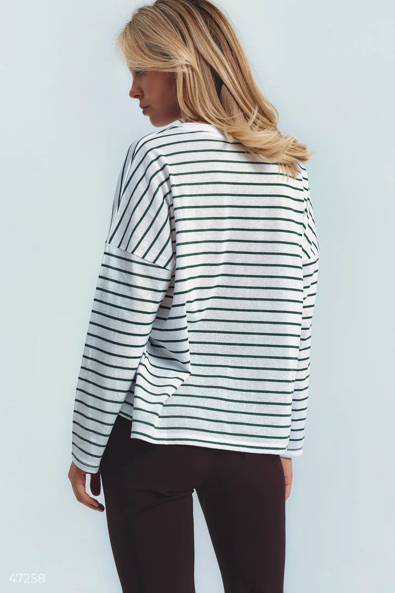 Oversized knitted longsleeve in a green stripe photo 5