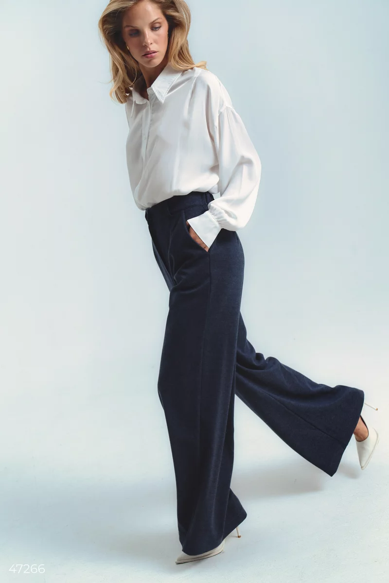 Blue knitted palazzo pants photo 5