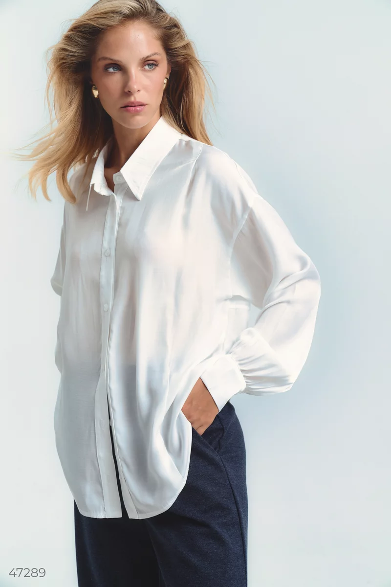 White chiffon shirt with a free cut photo 2