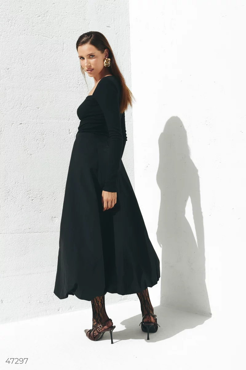 Black midi balloon skirt photo 4